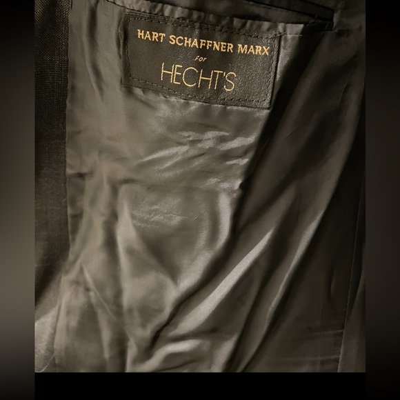 Hechts has Size 48 Tailored Made - Picture 2 of 2